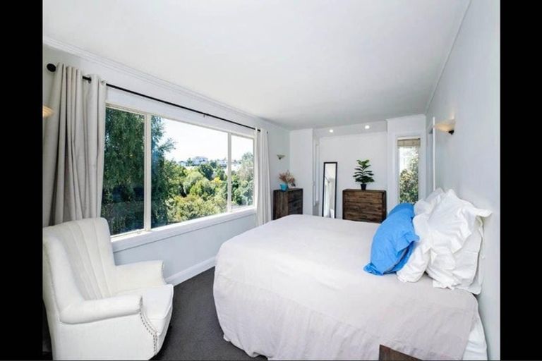 Photo of property in 1a Finnis Lane, Hospital Hill, Napier, 4110