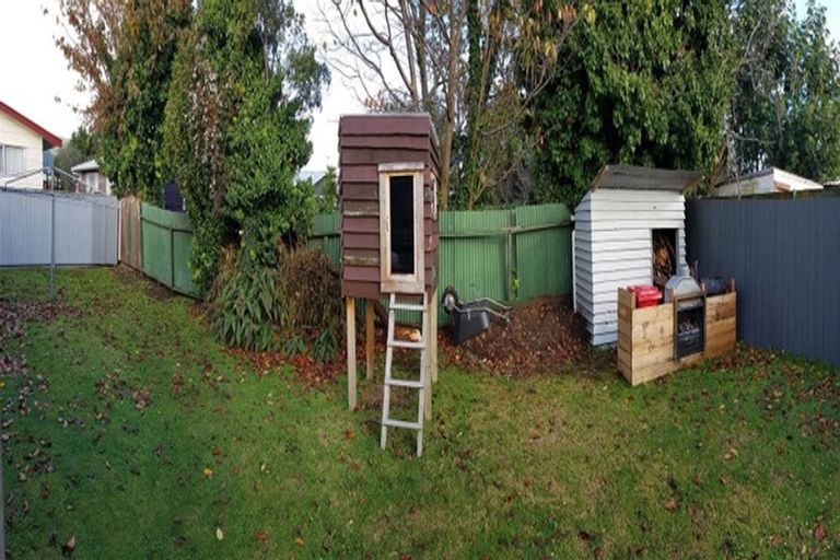 Photo of property in 7b Cypress Grove, Paraparaumu, 5032