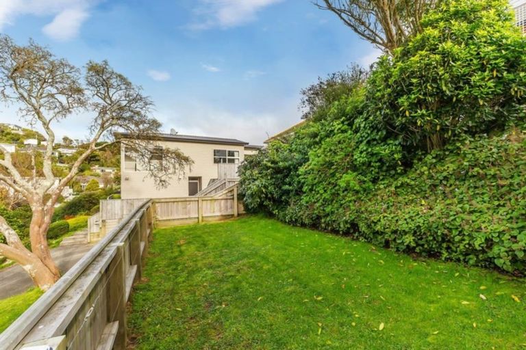 Photo of property in 86 Fraser Avenue, Johnsonville, Wellington, 6037