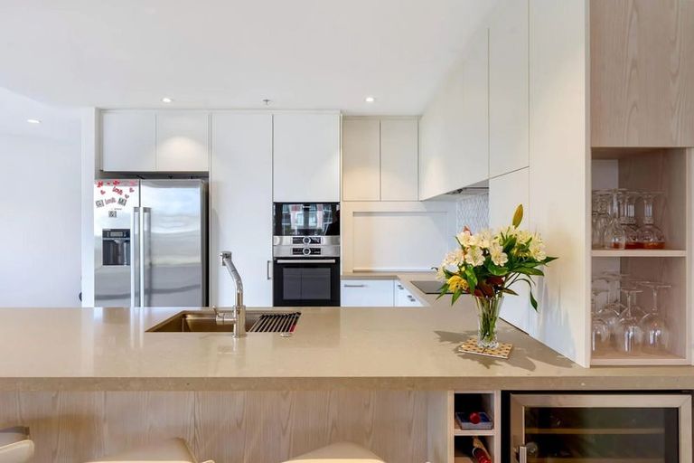 Photo of property in 43 Waterside Crescent, Gulf Harbour, Whangaparaoa, 0930