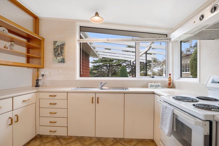 Photo of property in 100 Perth Street, Holmes Hill, Oamaru, 9401