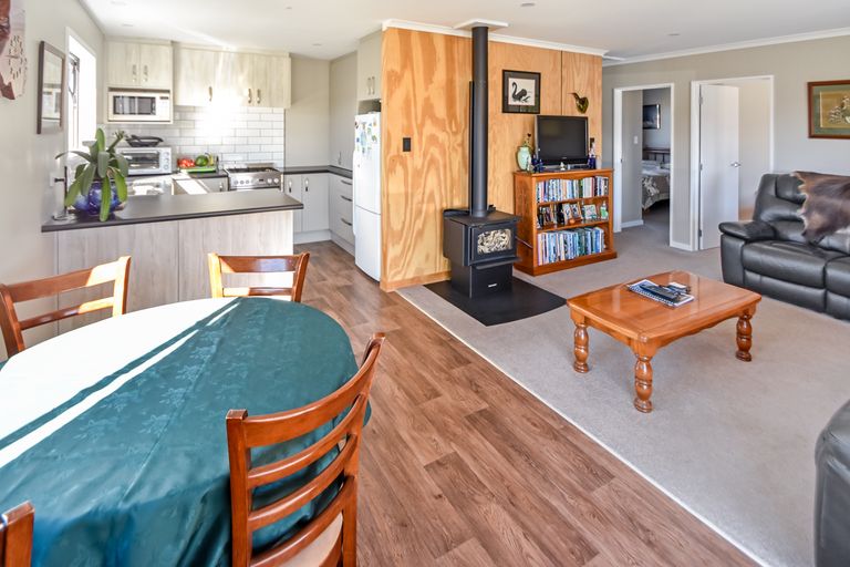 Photo of property in 1 Peak Drive, Twizel, 7901