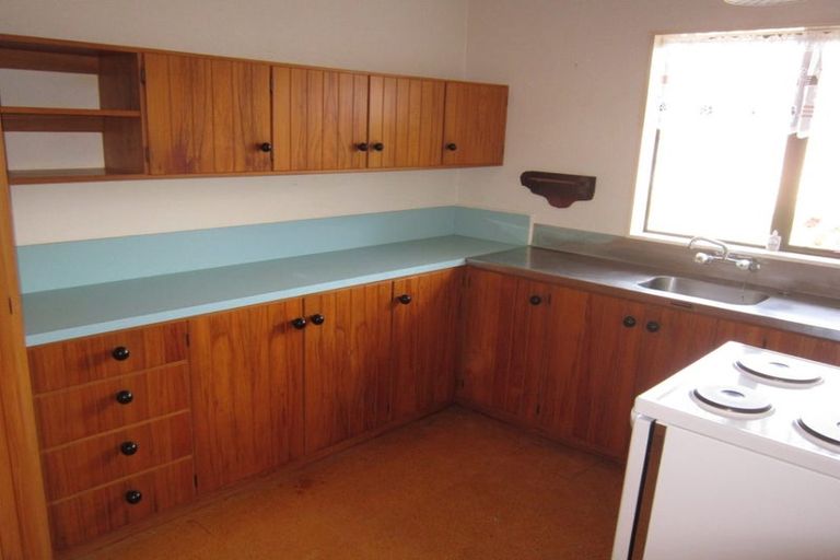 Photo of property in 2 Bevan Place, Otaki, 5512