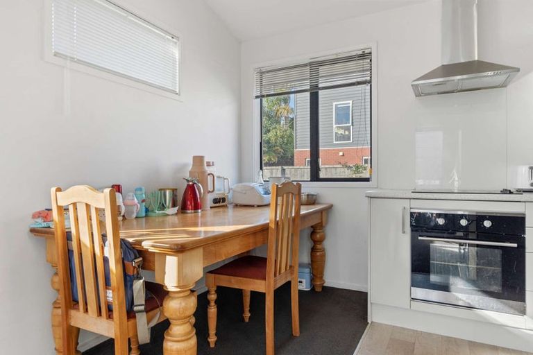 Photo of property in 13u2 Lyon Street, Frankton, Hamilton, 3204