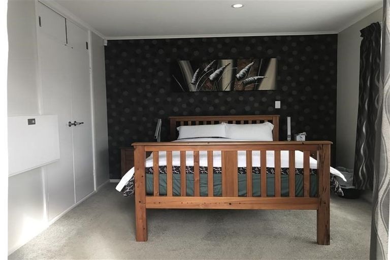 Photo of property in 10 Carbine Lane, Waiuku, 2123