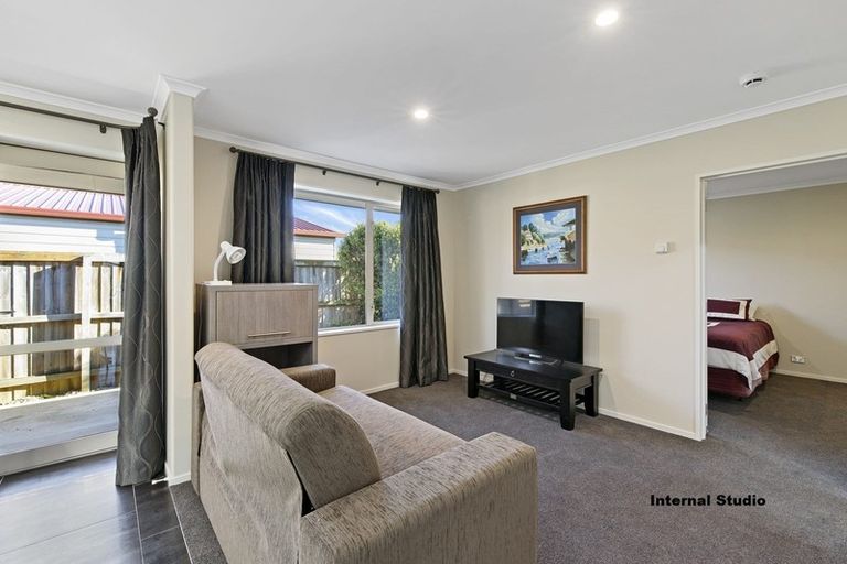 Photo of property in 15 Frame Crescent, Rolleston, 7614