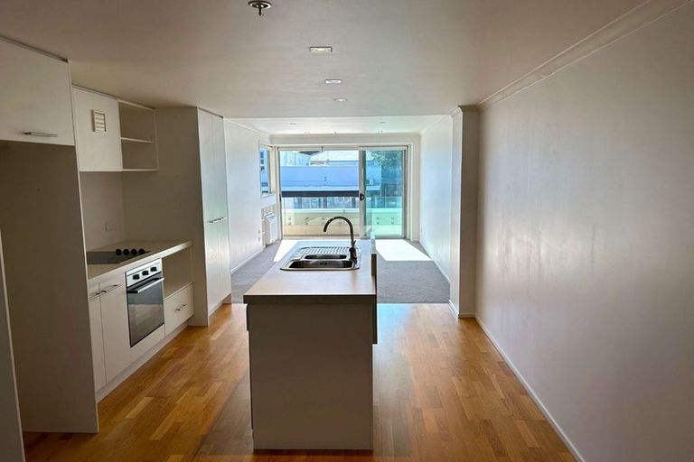 Photo of property in 106/332 Maunganui Road, Mount Maunganui, 3116