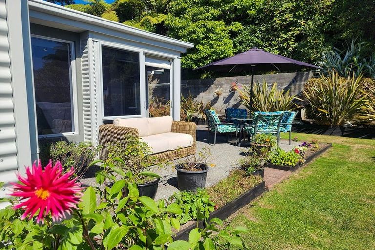 Photo of property in 4 L A Place, Greymouth, 7805
