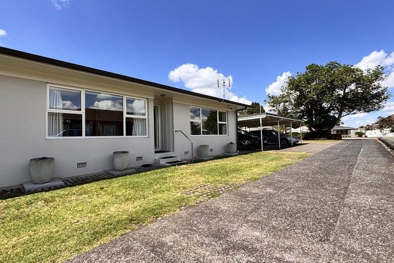 Photo of property in 4/25 West Street, Pukekohe, 2120