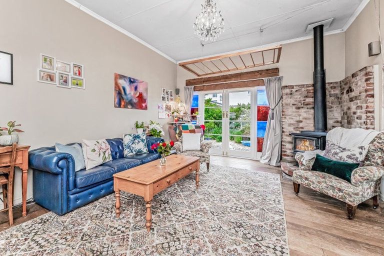 Photo of property in 45 Station Street, Leeston, 7632