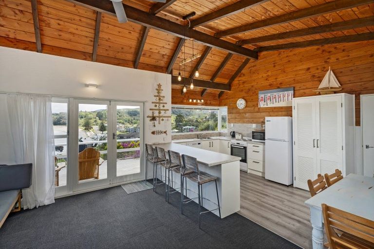 Photo of property in 23 Haddon Crescent, Whitianga, 3510