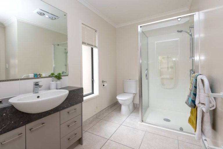 Photo of property in 50 Cyril French Drive, Flat Bush, Auckland, 2016