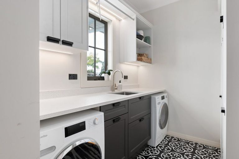 Photo of property in 85 Galloway Street, Hamilton East, Hamilton, 3216