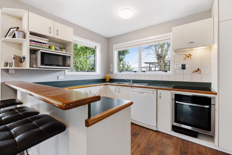 Photo of property in 103 Warren Crescent, Hillmorton, Christchurch, 8025