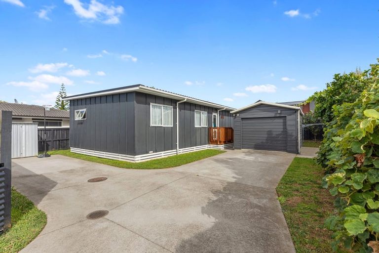 Photo of property in 3a Stirling Grove, Greerton, Tauranga, 3112