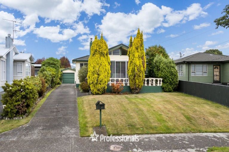 Photo of property in 57 Routley Crescent, Elderslea, Upper Hutt, 5018