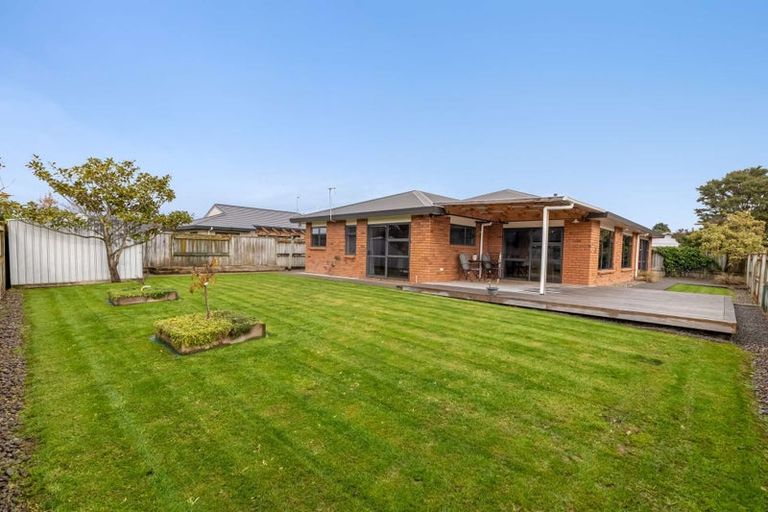 Photo of property in 49 Peppertree Glade, Kelvin Grove, Palmerston North, 4414