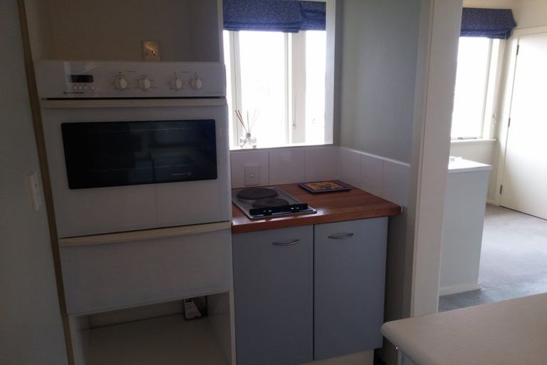 Photo of property in 28 Talavera Terrace, Kelburn, Wellington, 6012