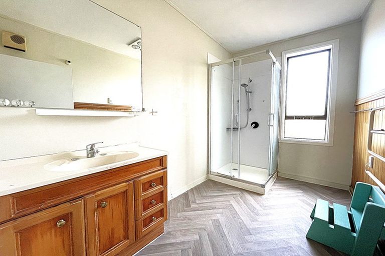 Photo of property in 56 Rhona Street, Linwood, Christchurch, 8062