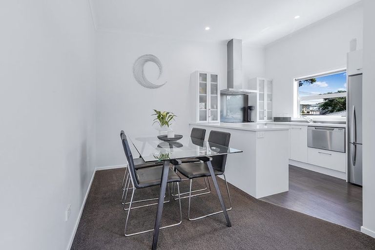 Photo of property in 6u2 Dyer Street, Whitiora, Hamilton, 3200