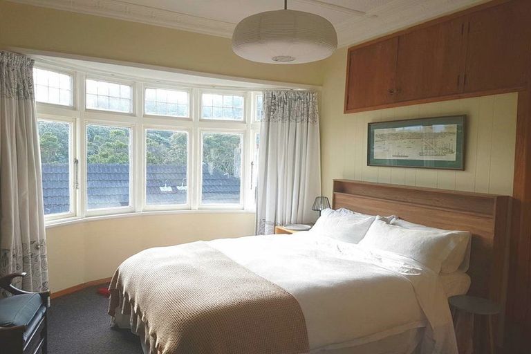 Photo of property in 76 Mcalpine Avenue, Mount Cook, Wellington, 6011