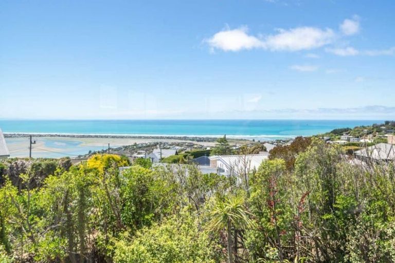 Photo of property in 237 Major Hornbrook Road, Mount Pleasant, Christchurch, 8081