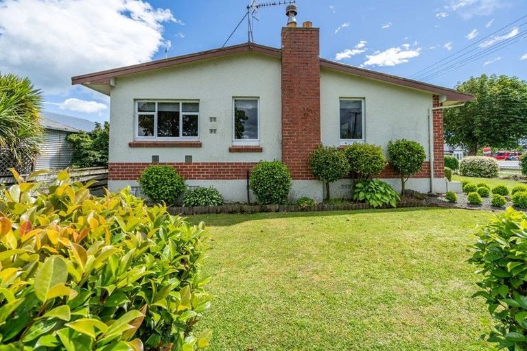 Photo of property in 364 Great North Road, Winton, 9720