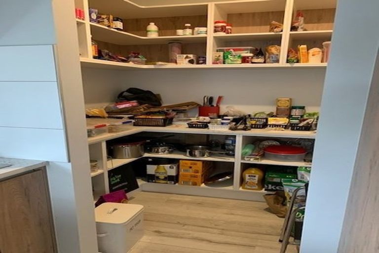 Photo of property in 9 Kearns Drive, Hobsonville, Auckland, 0616