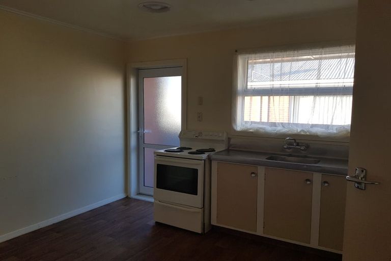 Photo of property in 2/480 Worcester Street, Linwood, Christchurch, 8011