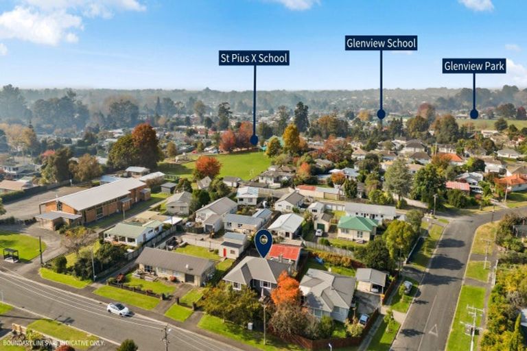 Photo of property in 69 Pine Avenue, Melville, Hamilton, 3206