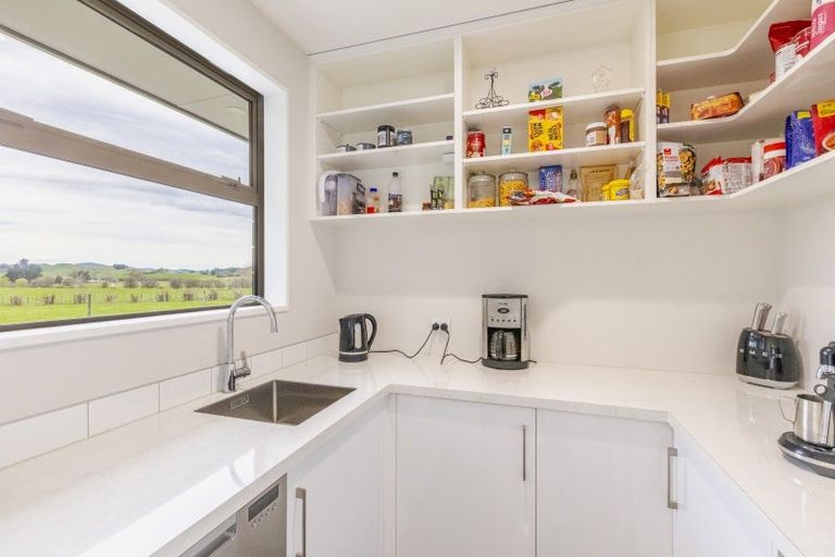 Photo of property in 52 Highlands Drive, Waipawa, 4210