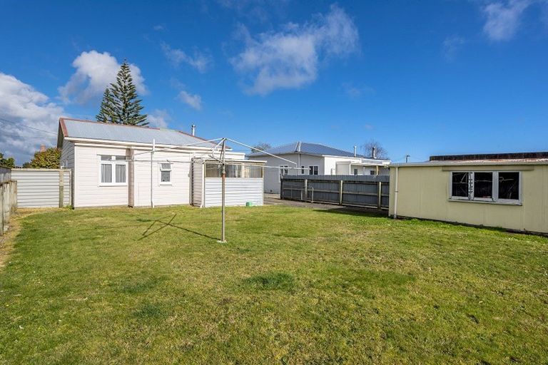 Photo of property in 10 Stuckey Street, Levin, 5510