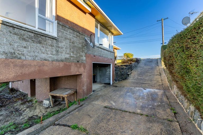 Photo of property in 17 Glendevon Place, Vauxhall, Dunedin, 9013