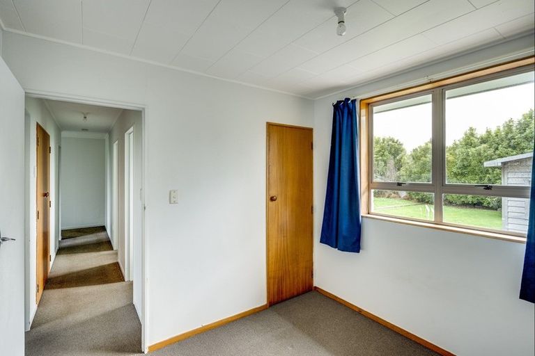 Photo of property in 11 Kirkcaldy Place, Flaxmere, Hastings, 4120