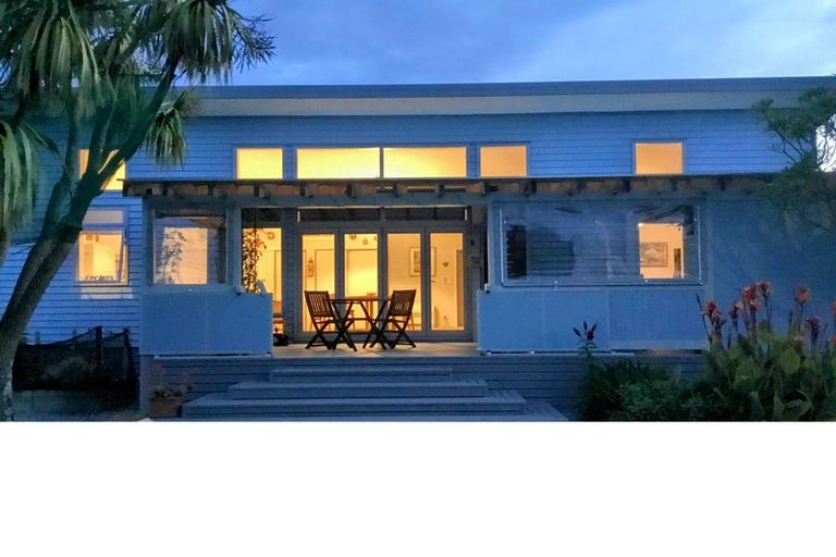 Photo of property in 33 Elley Drive, Carters Beach, Westport, 7825