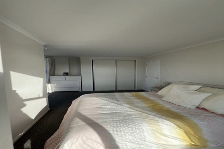 Photo of property in 32 Raranga Lane, Hobsonville, Auckland, 0616