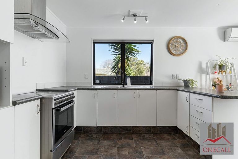 Photo of property in 16a Takanini School Road, Takanini, 2112