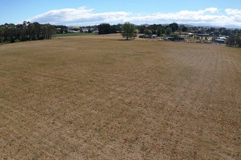 Photo of property in 42 Svenson Road, Waipukurau, 4200