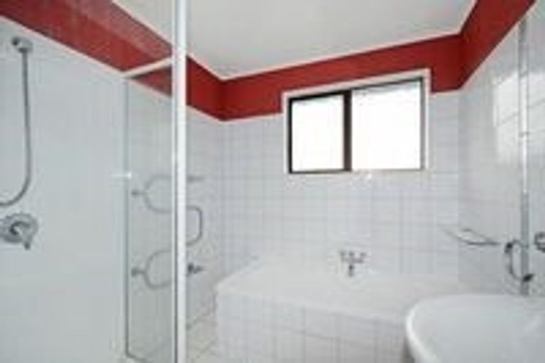 Photo of property in 87 Kingsley Street, Stokes Valley, Lower Hutt, 5019