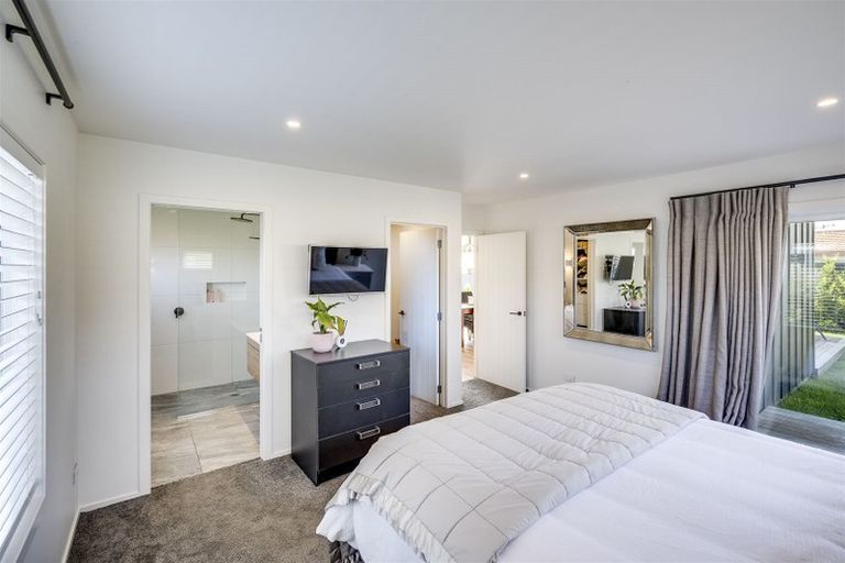 Photo of property in 66a Murphy Road, Taradale, Napier, 4112