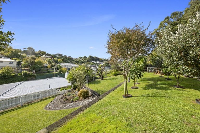 Photo of property in 16 Whakawhiti Street, Marfell, New Plymouth, 4310