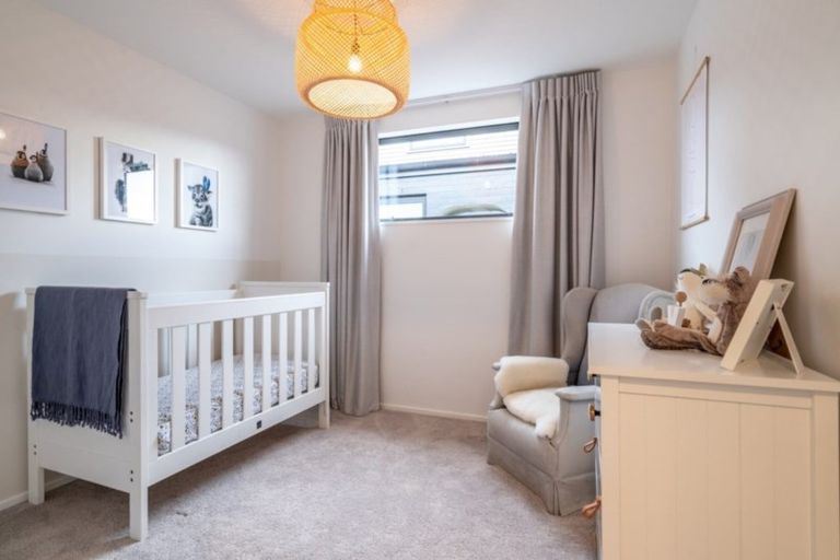 Photo of property in 40 Glen Dene Crescent, Wanaka, 9305