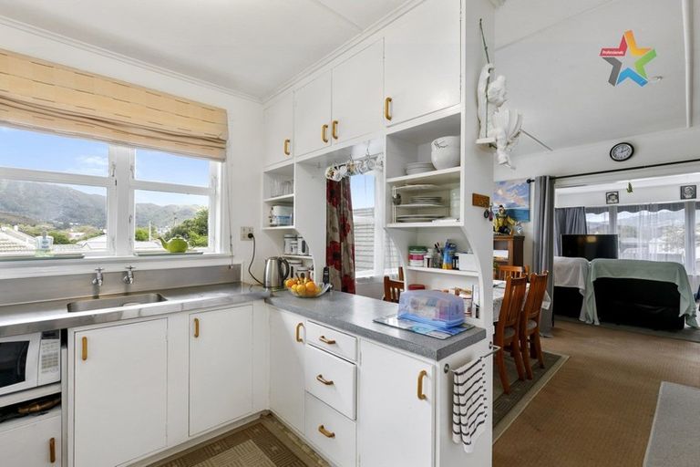 Photo of property in 52 Kowhai Street, Wainuiomata, Lower Hutt, 5014