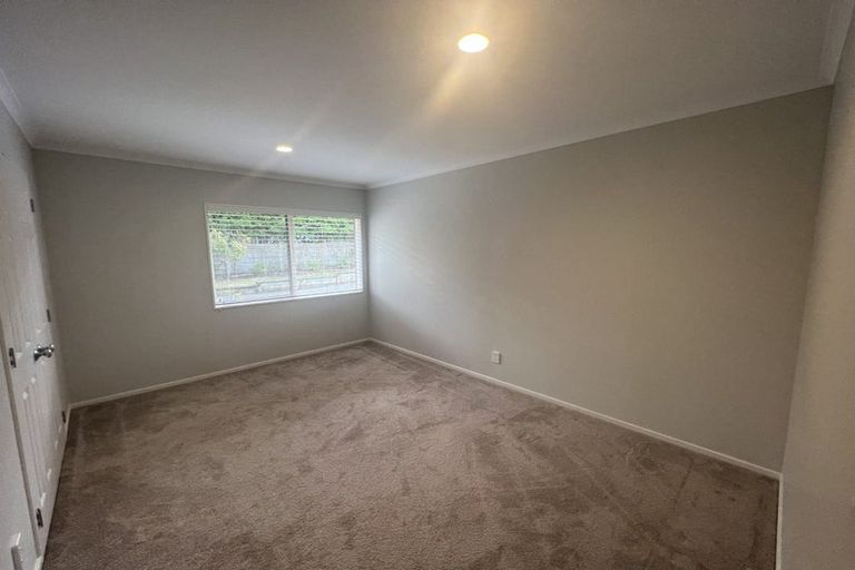 Photo of property in 36 Kinleith Way, Albany, Auckland, 0632