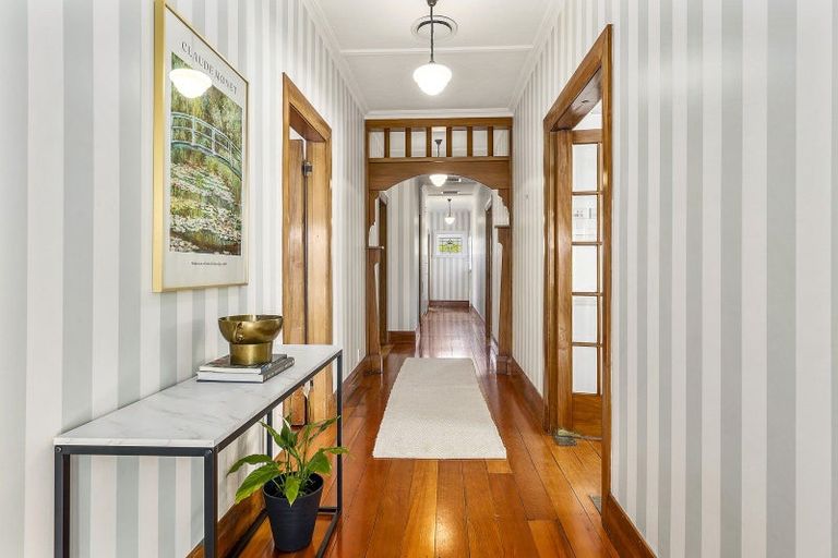 Photo of property in 52 Dundas Street, Seatoun, Wellington, 6022