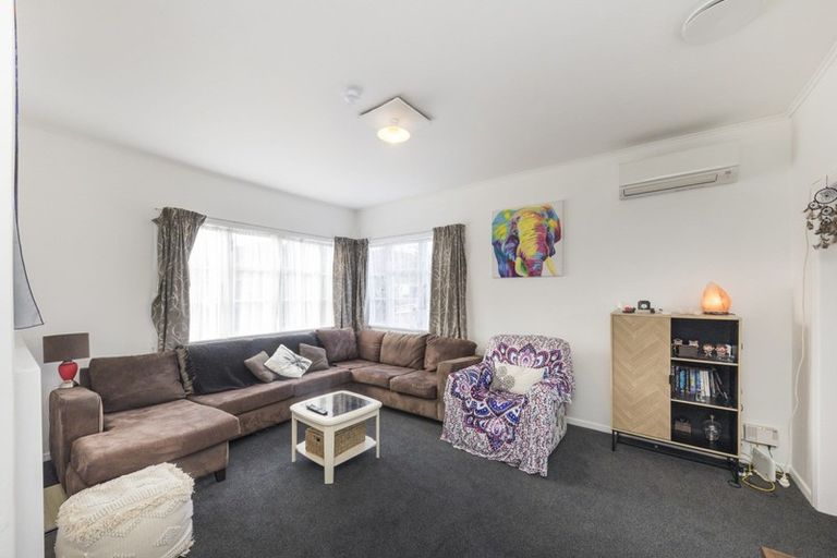 Photo of property in 2 Koromiko Avenue, Roslyn, Palmerston North, 4414