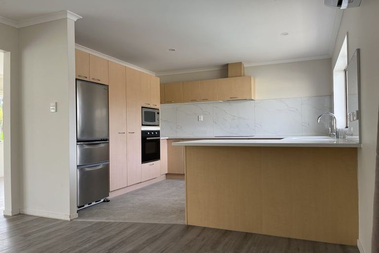 Photo of property in 1 Solan Drive, Waimauku, 0812