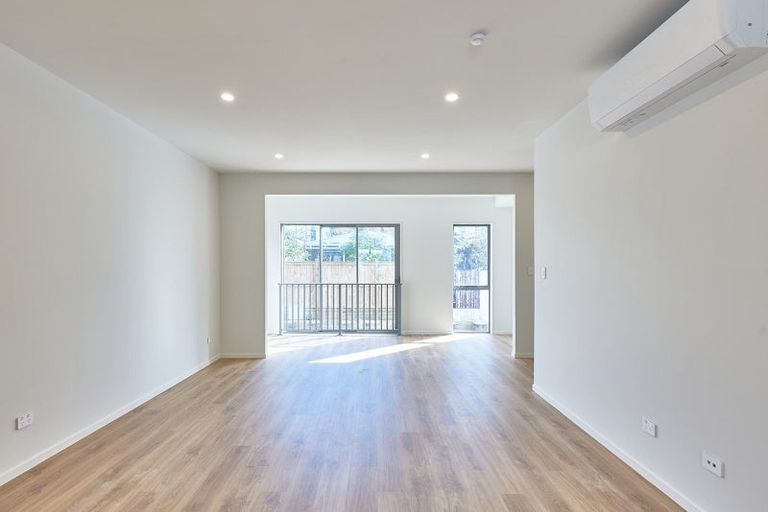 Photo of property in 2 The Boulevard, Sunnyhills, Auckland, 2010