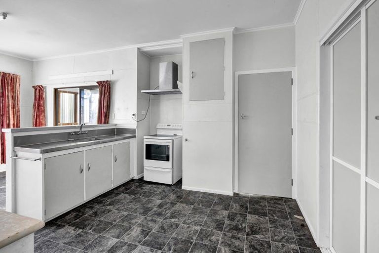 Photo of property in 49 Cloten Road, Stratford, 4332