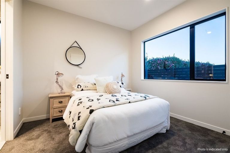 Photo of property in 42 Morus Road, Massey, Auckland, 0614